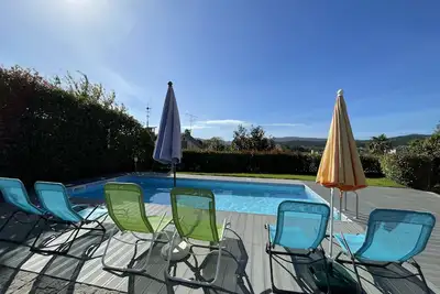 Image de Propriedade Rustica com Piscina e Churraqueira com Vistas Para o rio Minho