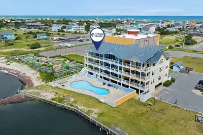 Image de Life is Good: Soundfront | Hot Tub | Shared Pool