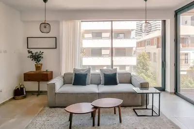 Image de Geula Etoile - Deux Chambres Appartement, Couchages 4