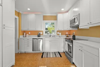 Image de Stunning Family Getaway - 4 Queens + 2 Twin Beds