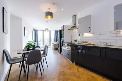 Image de 2 Bedroom Apartment