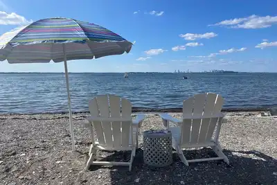 Image de Brand New Beachfront Home close to Boston & Cape Cod