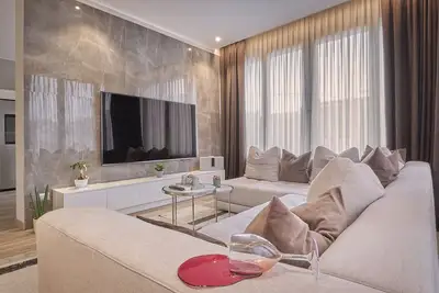 130sqm modern apartment