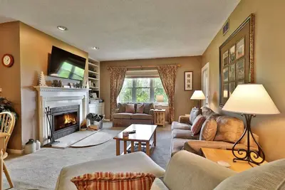 Image de Winterplace Condo at Okemo - walk to slopes!