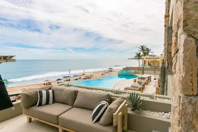 Image de Beautiful 3 Bd/2ba Beachfront Condo - Your Private Beachfront Getaway!
