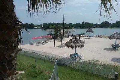 Image de Tropical Hideaway \nA Great Getaway To Have Fun In The ☀