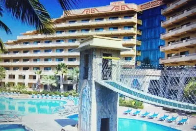 Image de Beach front 2bdr, 2bt that's great for families or an adult getaway!