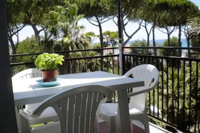 Image de Panoramic penthouse a few meters from the sea and the promenade of Terracina