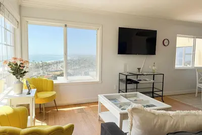 Image de Golden Coast Cottage in San Clemente- Family Friendly, Private Deck