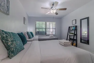 Image de Gainesville Bbq Getaway! , Family Getaway. Pet Friendly w/Bbq Grill & Patio