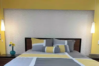 Image de Studio steps from beach @ St. Tropez Isla Verde