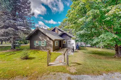 Image de Mittersill Village Gem | House in Franconia with balcony, fireplace, & dogs ok