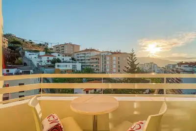 Image de Your Relaxing Getaway Awaits! Mountain View, Breakfast, Onsite Spa & Pool!