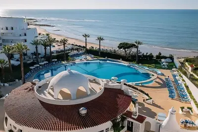 Image de Always a Great Idea To Unwind! Beachfront Hotel with 2 Pools, Near Oura Beach!