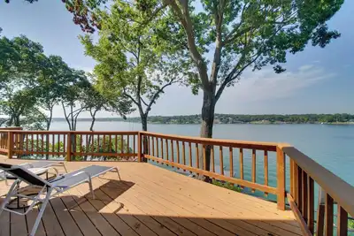 Image de Boat Dock + Waterfront Patio: Grove Hideaway!