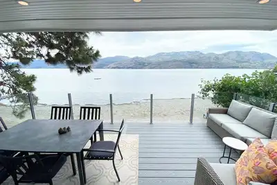 Image de Secluded Luxury Lakeside Cabin. Stunning 2 bed, 1 bath at Seclusion Bay Resort.