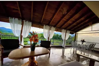 Image de Country house