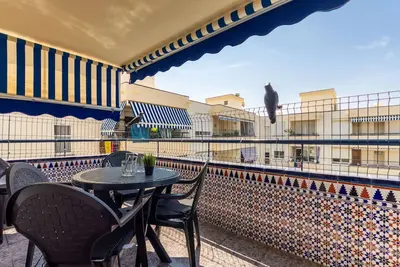 Image de Bel appartement pour 5 personnes avec Wifi, piscine, Tv, balcon et parking
