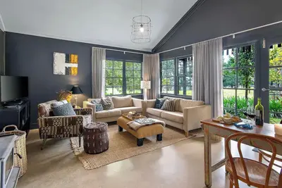 Image de The Gardener's Cottage-romantic, eclectic, rustic