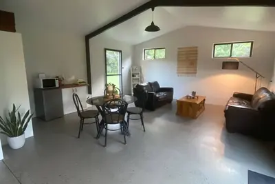 Image de Halfway Creek Studio