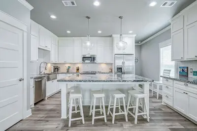 Image de Hannah Cabana -a 3 bedroom 2 bath home sleeps 14.