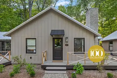 Image de New! Juniper Presents: The Sage - A 2 Bed/2 Bath Townie Cottage, Walk to Beach