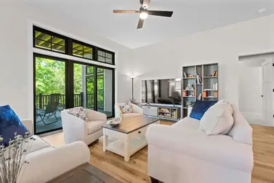 Image de Luxury Condo-Dog Friendly near Egg Harbor & Indoor Pool, Gym, Hot tub