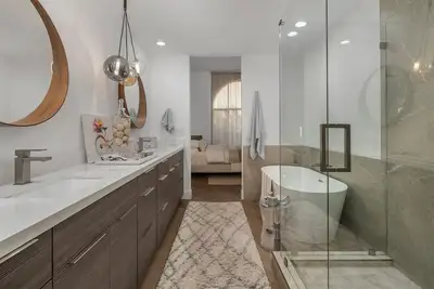 Image de Gated Golf in Grayhawk | 2 Bed + Office | Remodel