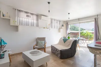 Image de Au Coeur De L'Olivette - Climatisée avec piscine
