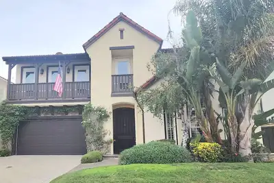 Image de Gated community Ocean View home on Cul De Sac! Watch Disneyland fireworks!