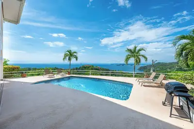Image de Exquisite Family Sanctuary: 4-Bedroom Gem in Playa Ocotal
