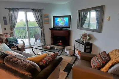 Image de Windsong # 5 - Beautiful Ocean Front Condo