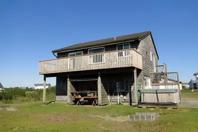 Image de Damon Point - 4 Bedroom Home