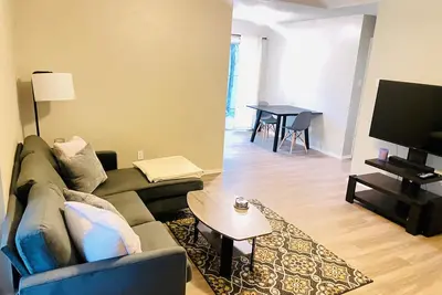 Image de Lovely Central Austin Private Duplex!