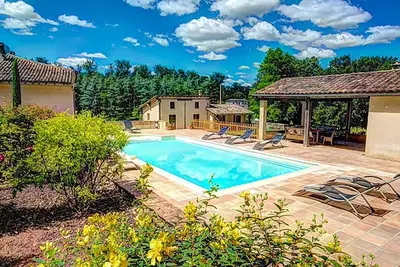 Image de Elegant & Spacious Villa set in Extensive Grounds, Private Pool - 5mins from Castelnau-de-Montmiral