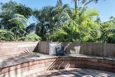 Image de The Rest - Noosas beautiful beach cottage