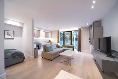 Image de Studio Moderne et Spacieux | Balcon Privé | Zone 1