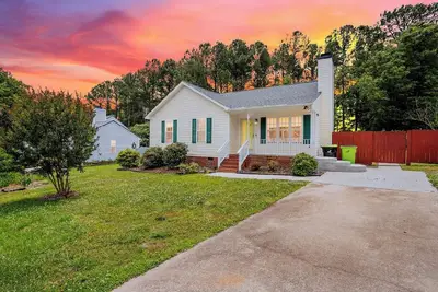 Image de Quaint Cottage of Holly Springs