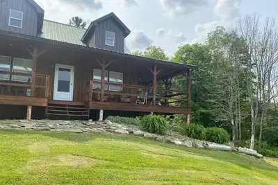 Image de Spacious, secluded cabin