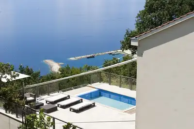 Image de Lux Villa Maranata -5 stars-pool-spa zone -gym-free parking-pet friend. - privacy
