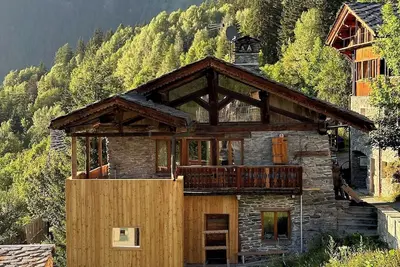 Image de Chalet authentique avec jacuzzi et vue imprenable - capacité 8 à 15 voyageurs