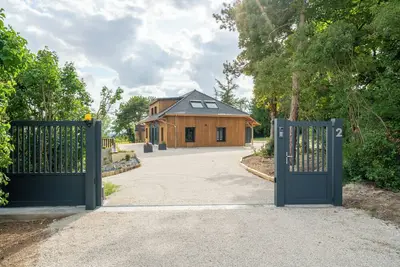 Image de Maison 15 pers 6 chambres 233m² avec piscine creusée