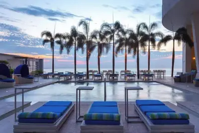 Image de ☆Jw Marriott☆ Instaworthy Ocean Views, 2br Luxury