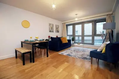 Image de Bright 1 Bed Flat in Central Bristol- Discounts ££