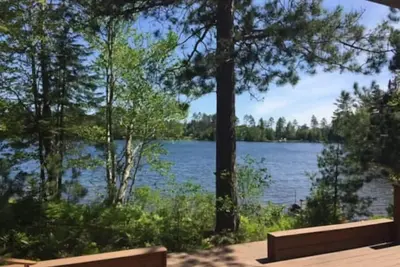 Image de Log cabin on East Bass Lake! \n