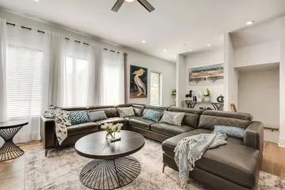 Image de Modern Atlanta Home w/ Balcony: 2 Mi to Downtown!