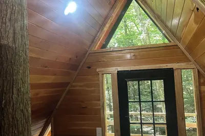 Image de A-Frame Tree House, 2 min fro the Elk center