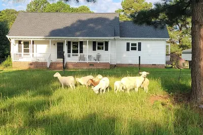 Image de Meadow Farm in Holly Springs, Nc