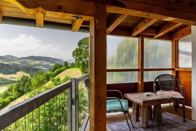 Image de Appartement de vacances \"Haus Auner Top 4\" avec vue sur la montagne, jardin partagé et Wi-Fi
