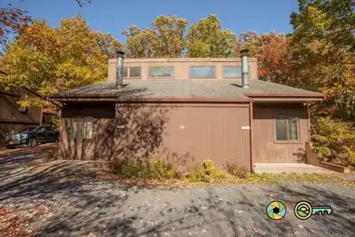Image de Woodland Retreat (#98b) | Quiet area | Minutes to Bryce Resort!